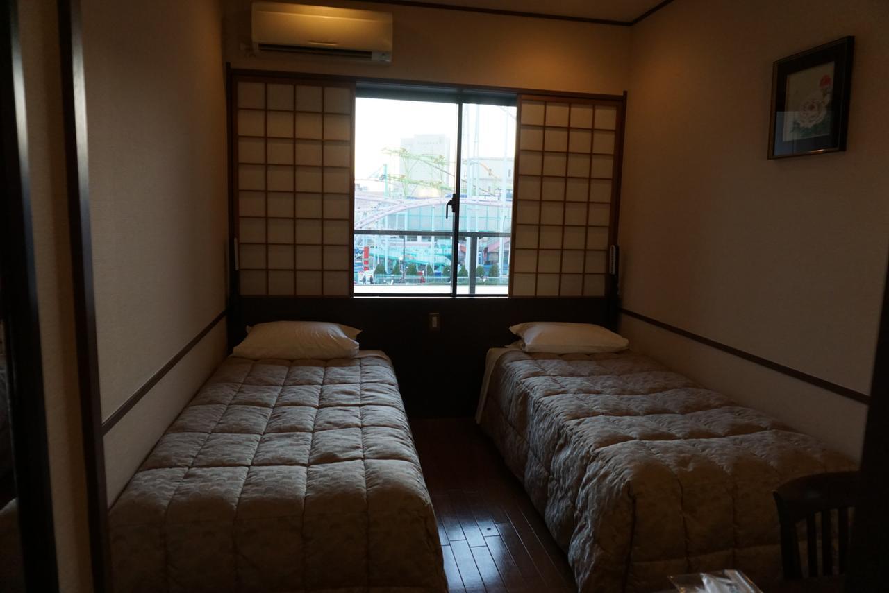 Hotel Yokohama Minatomirai Manyo Club Esterno foto